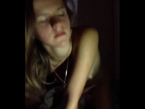 ❤️ Ein Mädchen masturbiert und wichst Porno bei de.oldsex.ru ❌️❤